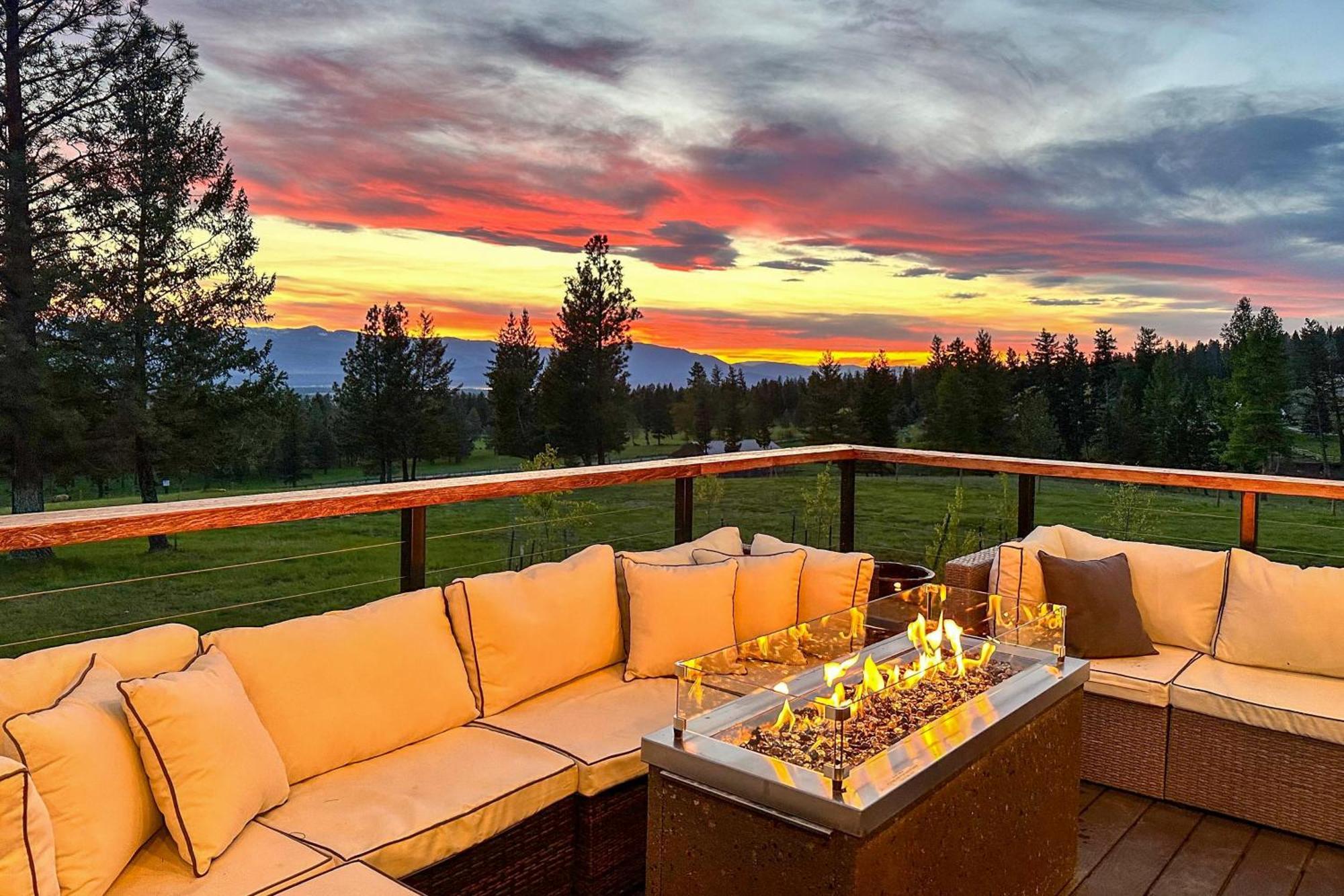 Eureka Sunset Valley Retreat With Hot Tub And Views! Exterior photo
